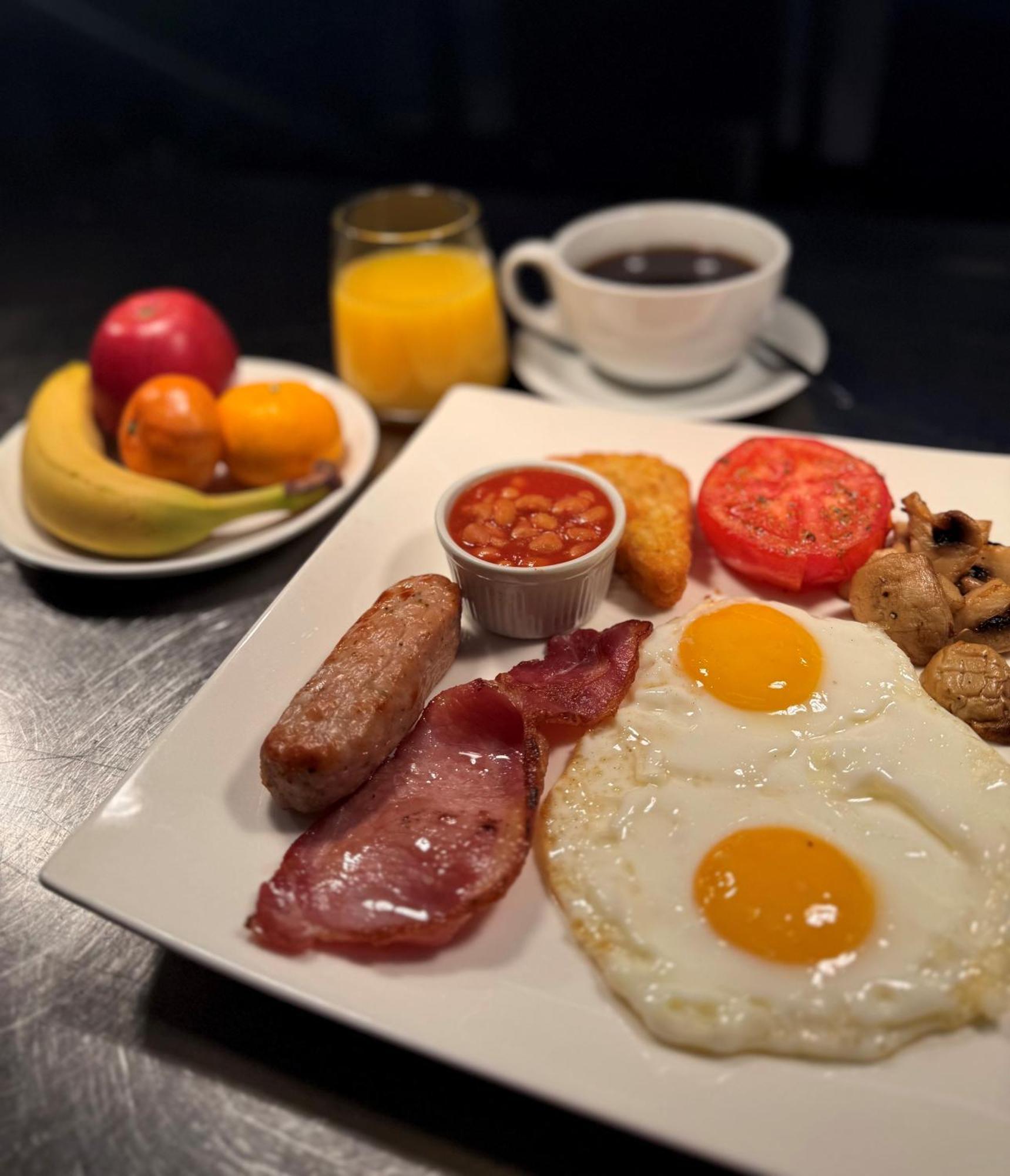 Linton Hotel Luton 루턴 외부 사진