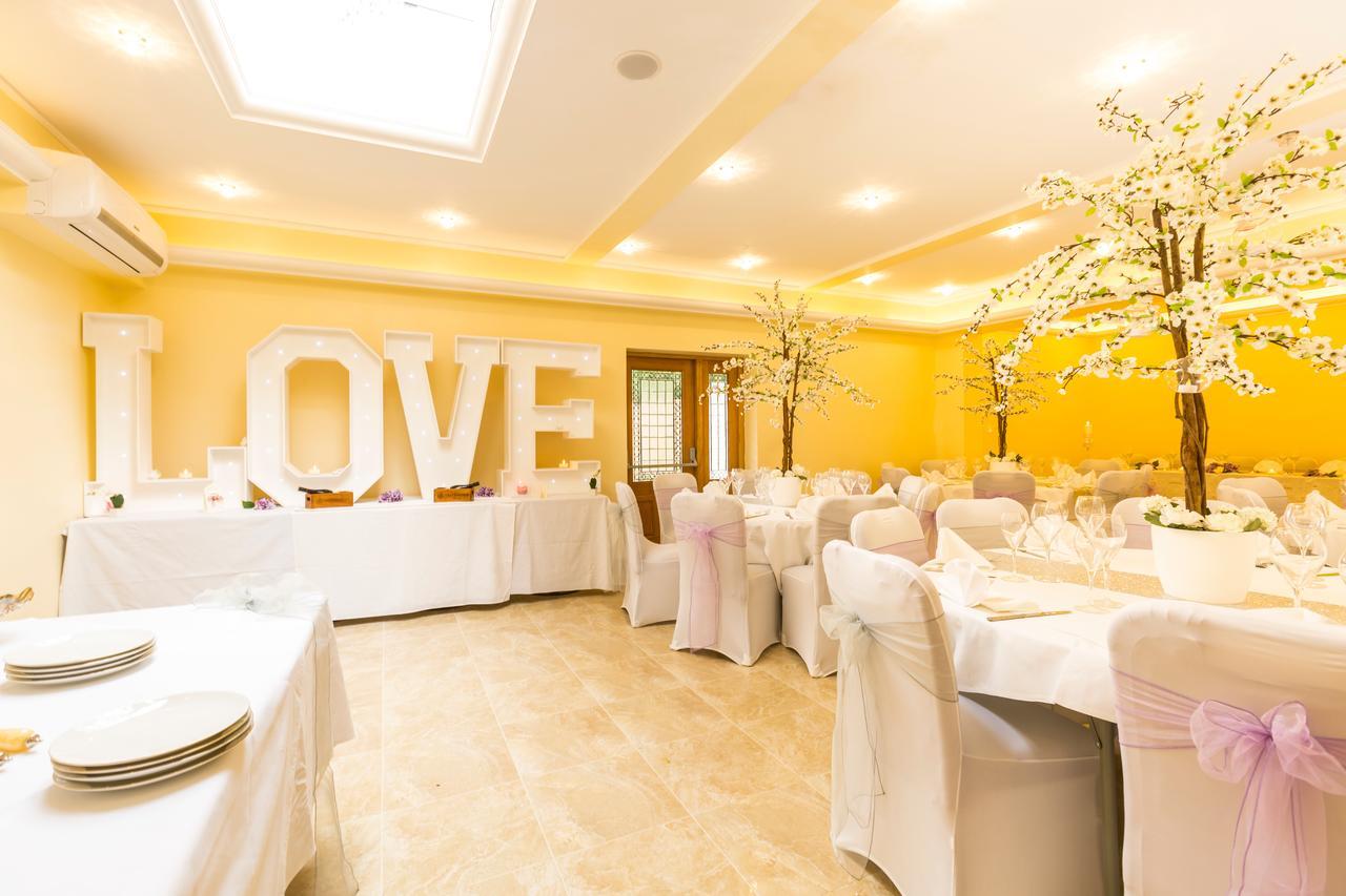 Linton Hotel Luton 루턴 외부 사진